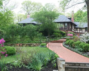 Spring 2009 Gramercy Mansion and Walkway 1